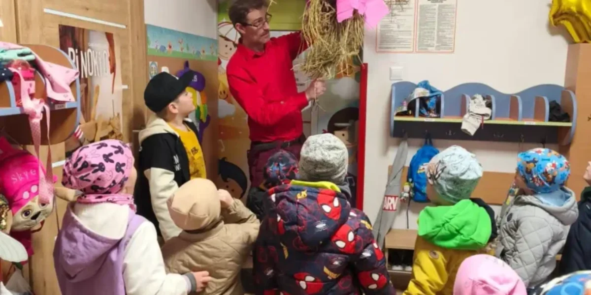 jedyneczka-przedszkole-elk-pierwszy-dzien-wiosny-marzanna-1